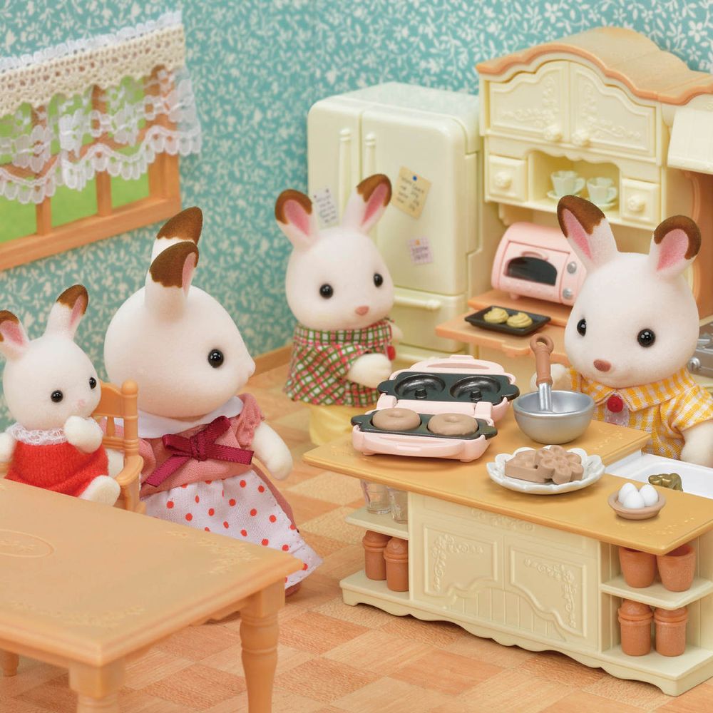 Calico Critters Kitchen Island - FAO Schwarz
