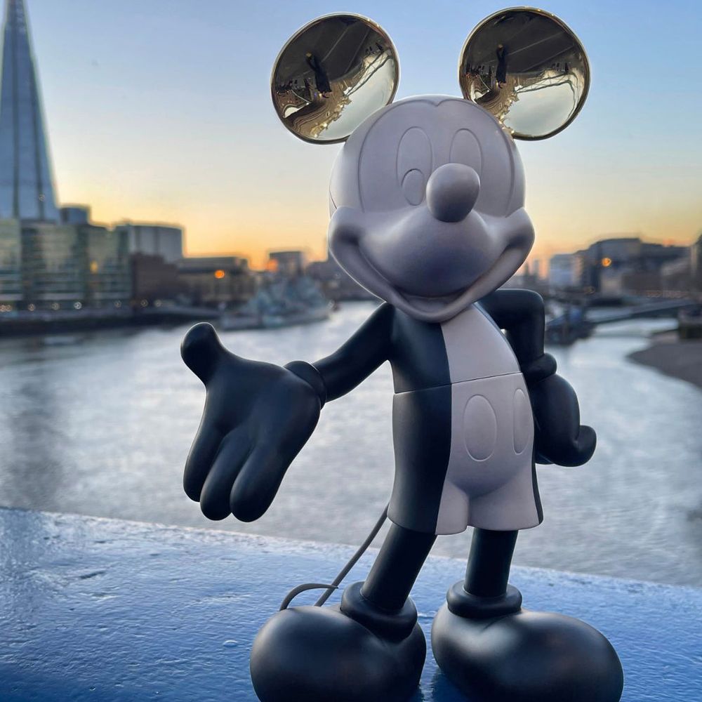 Mickey Mouse 12″ Kelly Hoppen Figurine – Black, Taupe & Gold - FAO Schwarz