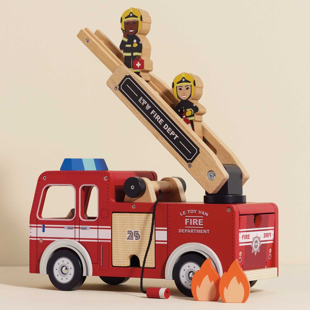 Wood Fire Engine with Firefighters - FAO Schwarz