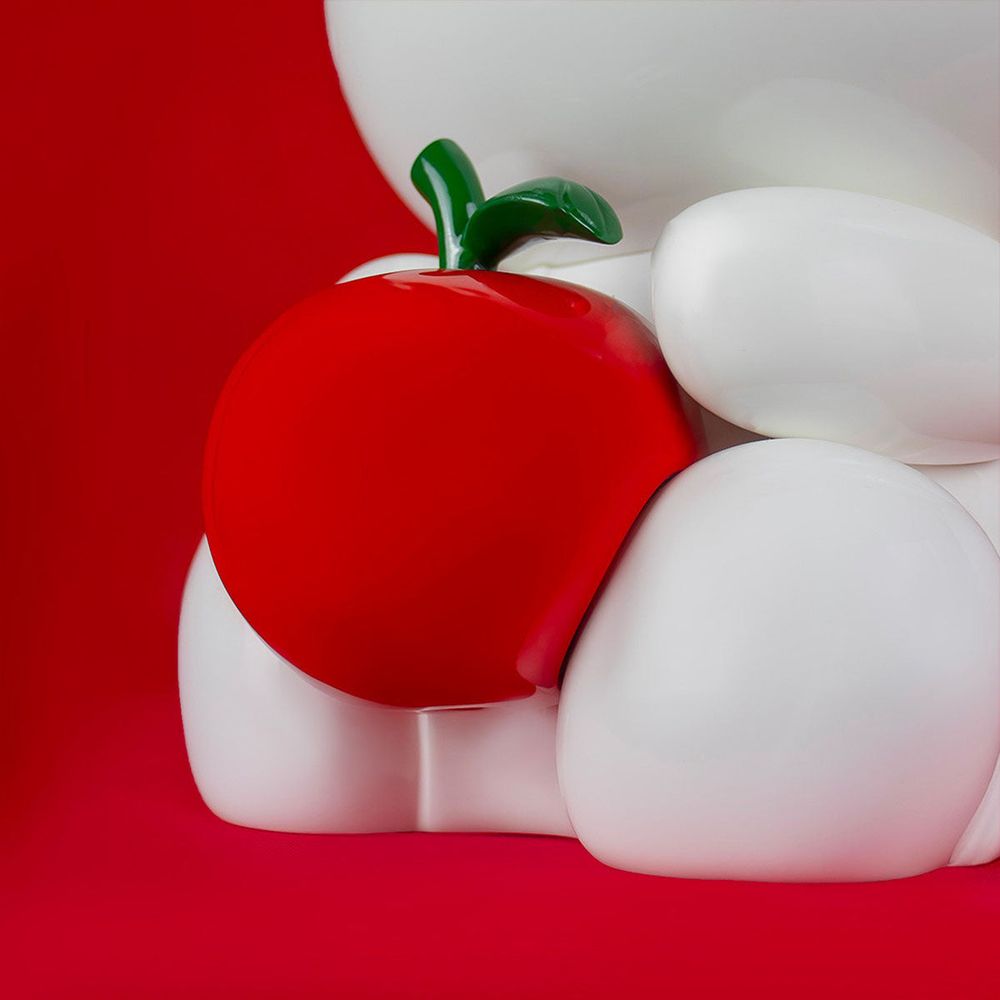 Hello Kitty Figure with Red Apple – 10.2″ - FAO Schwarz
