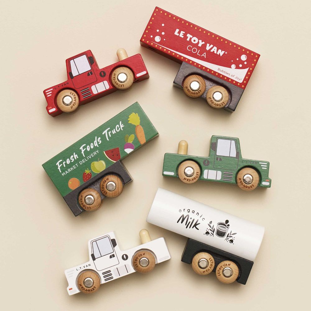 Wooden Trailer Truck Set - FAO Schwarz