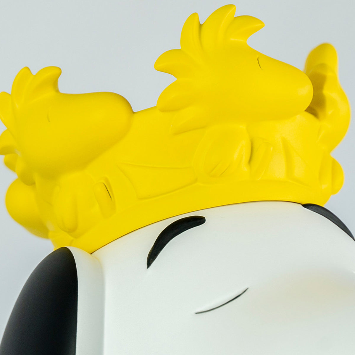 Snoopy King Figure with Mini Snoopies on Cape & Woodstock Crown – 17″ - FAO Schwarz