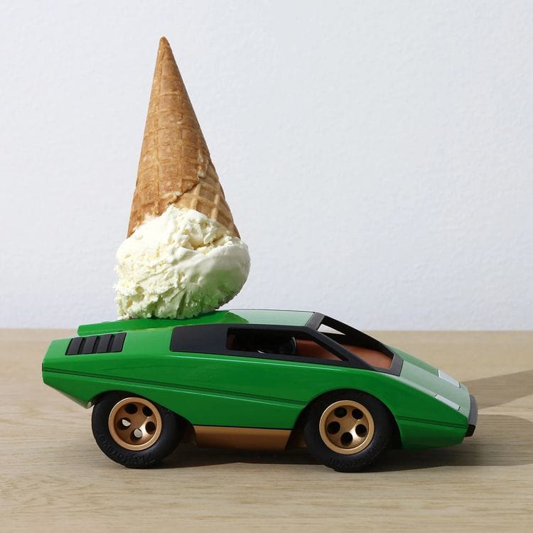 UFO Mamba Car – Green - FAO Schwarz