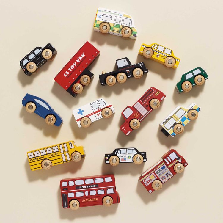 London Toy Car Set – 7 Pieces - FAO Schwarz