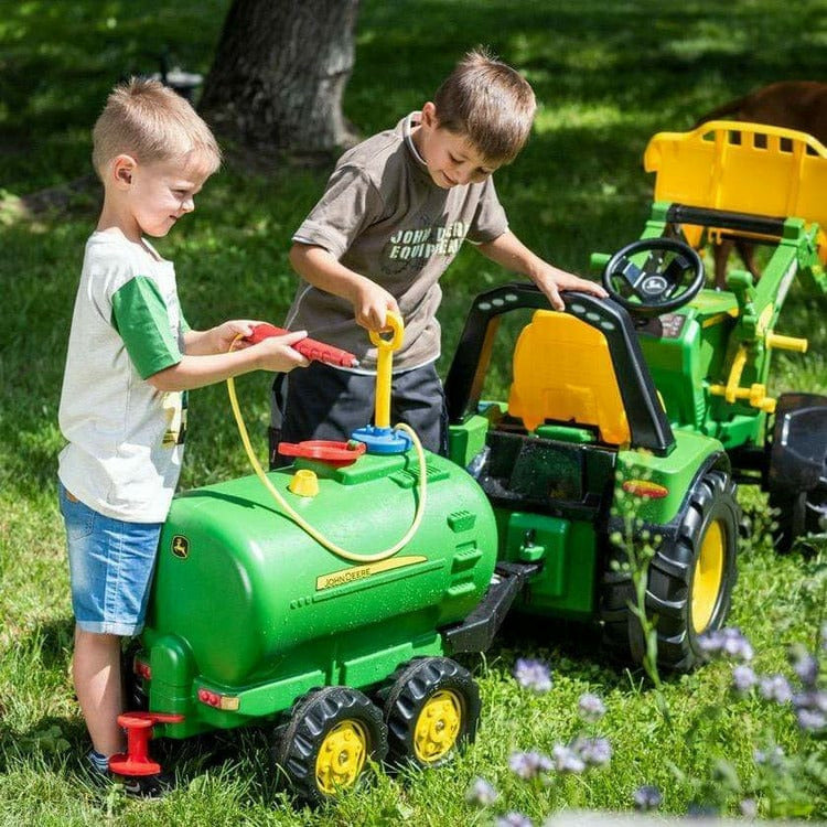 John Deere Water Tanker - FAO Schwarz